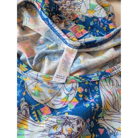 Disney Princesses Large Tunic Top With Short Sleeves & Blue Geometric Print By L - Picture 3 of 3